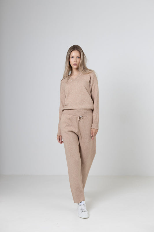 Knit set: Jumper and Pants - BEIGE